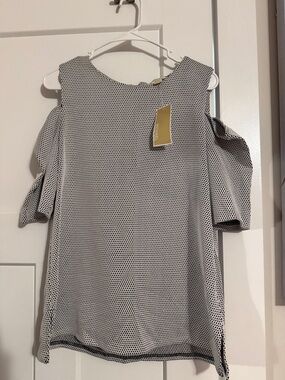 Michael Kors Black & White Cold-Shoulder Dot Blouse